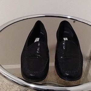 VINTAGE Anne Klein Black Leather Loafers